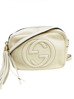Gucci Soho Disco Crossbody Bag Pebbled Leather Tassel Camera Bag GHW